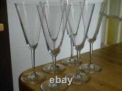 Baccarat 6 Anciennes Flutes A Champagne Fin Cristal Ligne Sobre Circa 1950