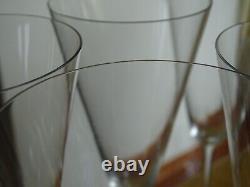 Baccarat 6 Anciennes Flutes A Champagne Fin Cristal Ligne Sobre Circa 1950