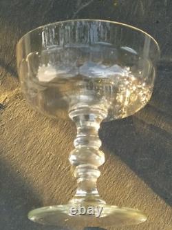 Baccarat 6 Coupes à Champagne en Cristal Taillé XIXeme, Anciennes