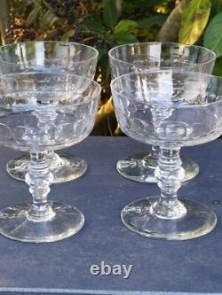 Baccarat 6 Coupes à Champagne en Cristal Taillé XIXeme, Anciennes