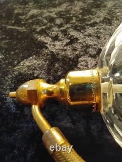 Baccarat ancien vaporisateur modèle Malmaison en cristal monture dorée