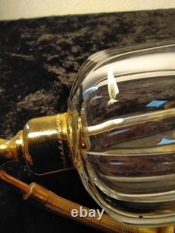 Baccarat ancien vaporisateur modèle Malmaison en cristal monture dorée