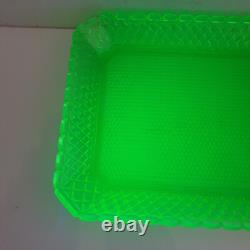 Bayel plat assiette pointe diamant ouraline verre vert ancien art deco nouveau