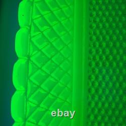 Bayel plat assiette pointe diamant ouraline verre vert ancien art deco nouveau