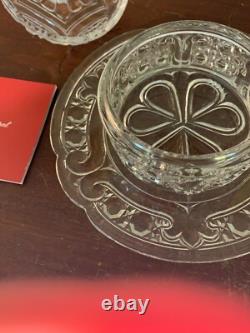 Beurrier ancien en cristal de Baccarat