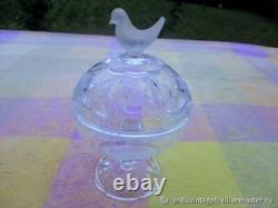 Bonbonnière ancienne pied Oiseaux cristal Old candy box with crystal bird foot