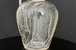 Carafe ancienne en cristal gravé Victor Sanglier