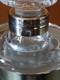 Carafe ancienne en cristal ou verre ciselé taillé col argent