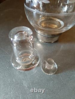 Carafe ancienne en cristal ou verre ciselé taillé col argent