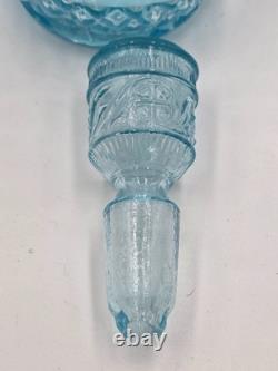 Carafe ancienne vere bleu pressé avec bouchon fin XIXe debut XXe decor relief