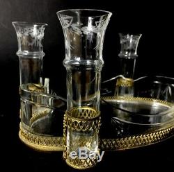 Centre de table doré ancien incluant 4 petits vases en verre ou cristal gravé