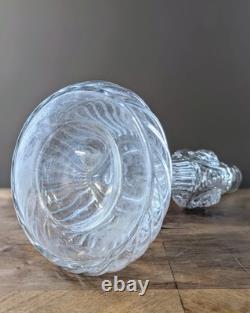 Chandelier Legras en verre moulé aux visages en relief, Carafe ancienne ou