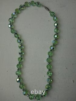 Collier Ancien En Verre Ouraline