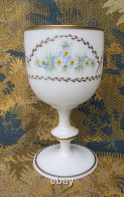 Coupe Ancienne En Opaline De Cristal, Décor De Fleurs Et Guirlandes Dorées