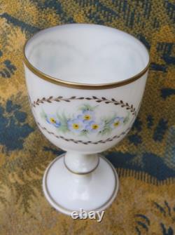 Coupe Ancienne En Opaline De Cristal, Décor De Fleurs Et Guirlandes Dorées