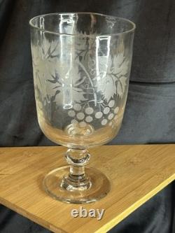 Coupe sur pied en cristal gravé à l'acide -Décor raisin Art de la table ancien