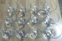 Coupes anciennes à champagne en cristal soufflé