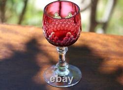 Cristal taillé doublé Baccarat Champigny 7 anciens verres Roemer jambes basses