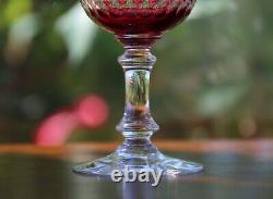 Cristal taillé doublé Baccarat Champigny 7 anciens verres Roemer jambes basses