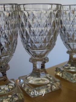 DIAMANTS BISEAUX 4 ANCIENS VERRES A VIN BLANC CRISTAL TAILLER 19 EME ht 11,2 cm