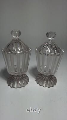 Deux Ancien moutardier cristal incolore et de cristal sablé signé BACCARAT