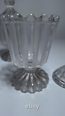 Deux Ancien moutardier cristal incolore et de cristal sablé signé BACCARAT