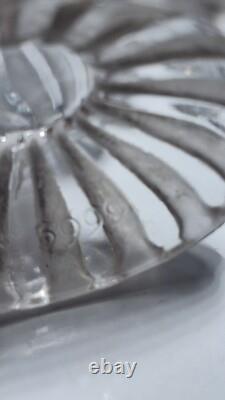 Deux Ancien moutardier cristal incolore et de cristal sablé signé BACCARAT