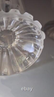 Deux Ancien moutardier cristal incolore et de cristal sablé signé BACCARAT