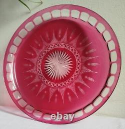 Diam 30 CM Grand Plateau Plat Ancien En Cristal Taillé De Baccarat Overlay Rose