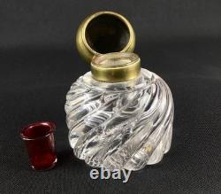 Encrier ancien en cristal de Baccarat avec insert en verre