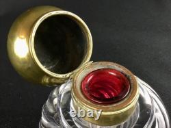 Encrier ancien en cristal de Baccarat avec insert en verre