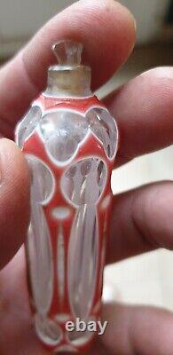 Flacon A Sel Ancien Cristal Baccarat Overlay Snuff Bottle 19th Manque Cabochon