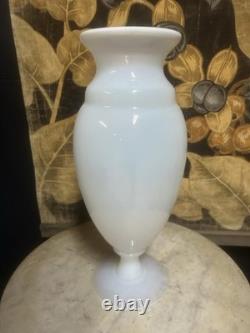 Grand Vase Cristal Opalescent de Sèvres Opaline Ancien Art Déco