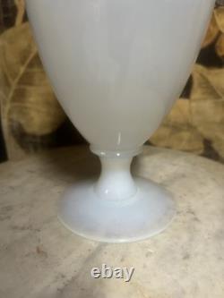 Grand Vase Cristal Opalescent de Sèvres Opaline Ancien Art Déco