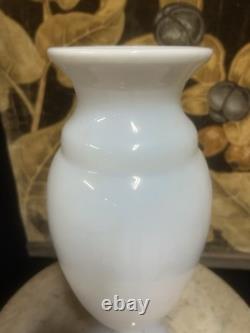 Grand Vase Cristal Opalescent de Sèvres Opaline Ancien Art Déco