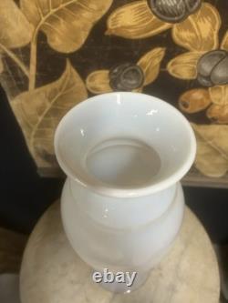 Grand Vase Cristal Opalescent de Sèvres Opaline Ancien Art Déco