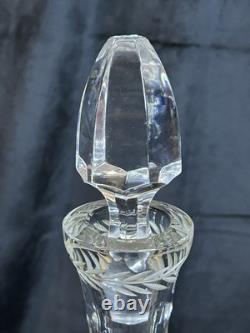 Grande carafe en cristal taillé avec bouchon 32? Cm cristal ancien élégant