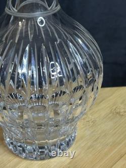 Grande carafe en cristal taillé avec bouchon 32? Cm cristal ancien élégant