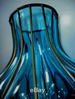 Imposant Vase Ancien Style Medieval Verre Bleu Soufflé à Splendides Finition Fer
