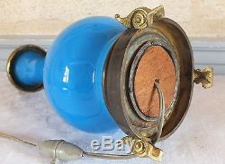 Lampe ancienne opaline bleue monture bronze