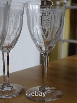 Lobmeyr 6 ANCIENS VERRES A VIN FINE GRAVURE SUR UN FIN CRISTAL ht 13,5 cm