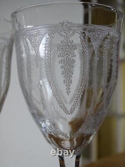 Lobmeyr 6 ANCIENS VERRES A VIN FINE GRAVURE SUR UN FIN CRISTAL ht 13,5 cm