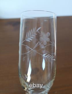 Lot 11 flutes à champagne, verres en cristal taillé ancien Art Déco