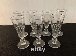 Lot 7 flûtes en cristal ancien Baccarat (prix du lot)