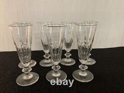 Lot 7 flûtes en cristal ancien Baccarat (prix du lot)