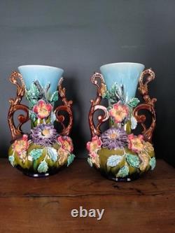 Lot De 2 Anciens Vases Barbotine