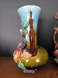Lot De 2 Anciens Vases Barbotine