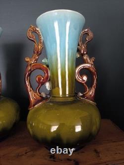 Lot De 2 Anciens Vases Barbotine