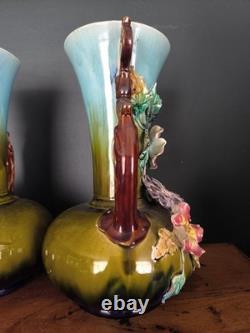 Lot De 2 Anciens Vases Barbotine