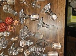 Lot De 52 Bouchons De Carafe En Cristal Ancien